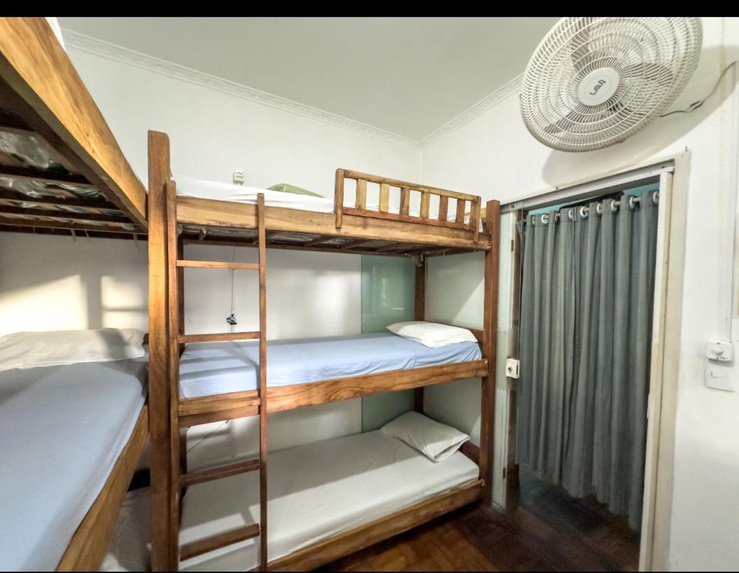 Lord Hostel Салвадор Екстериор снимка