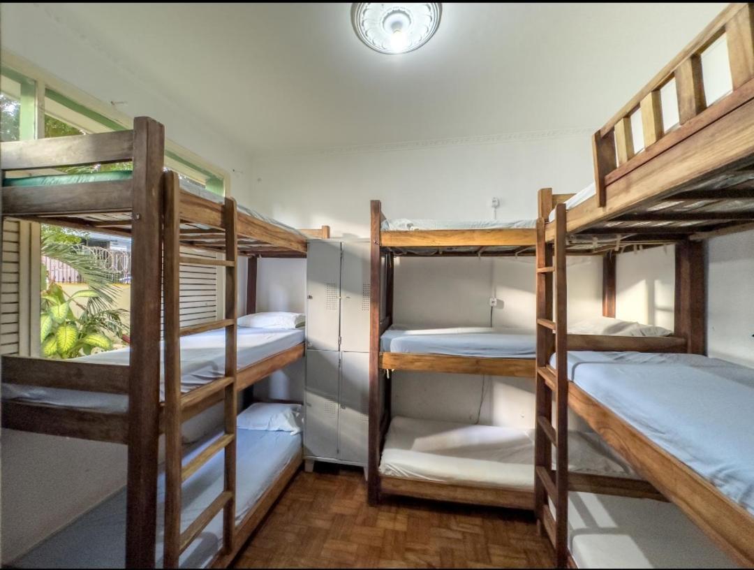 Lord Hostel Салвадор Екстериор снимка